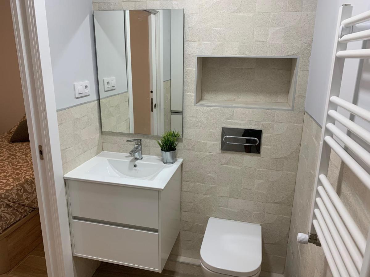 Ferienwohnung Moncloa-Arguelles Nuevos Pisos Madrid Exterior foto