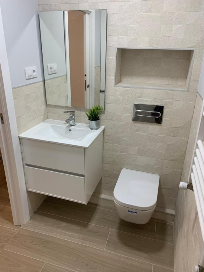 Ferienwohnung Moncloa-Arguelles Nuevos Pisos Madrid Exterior foto